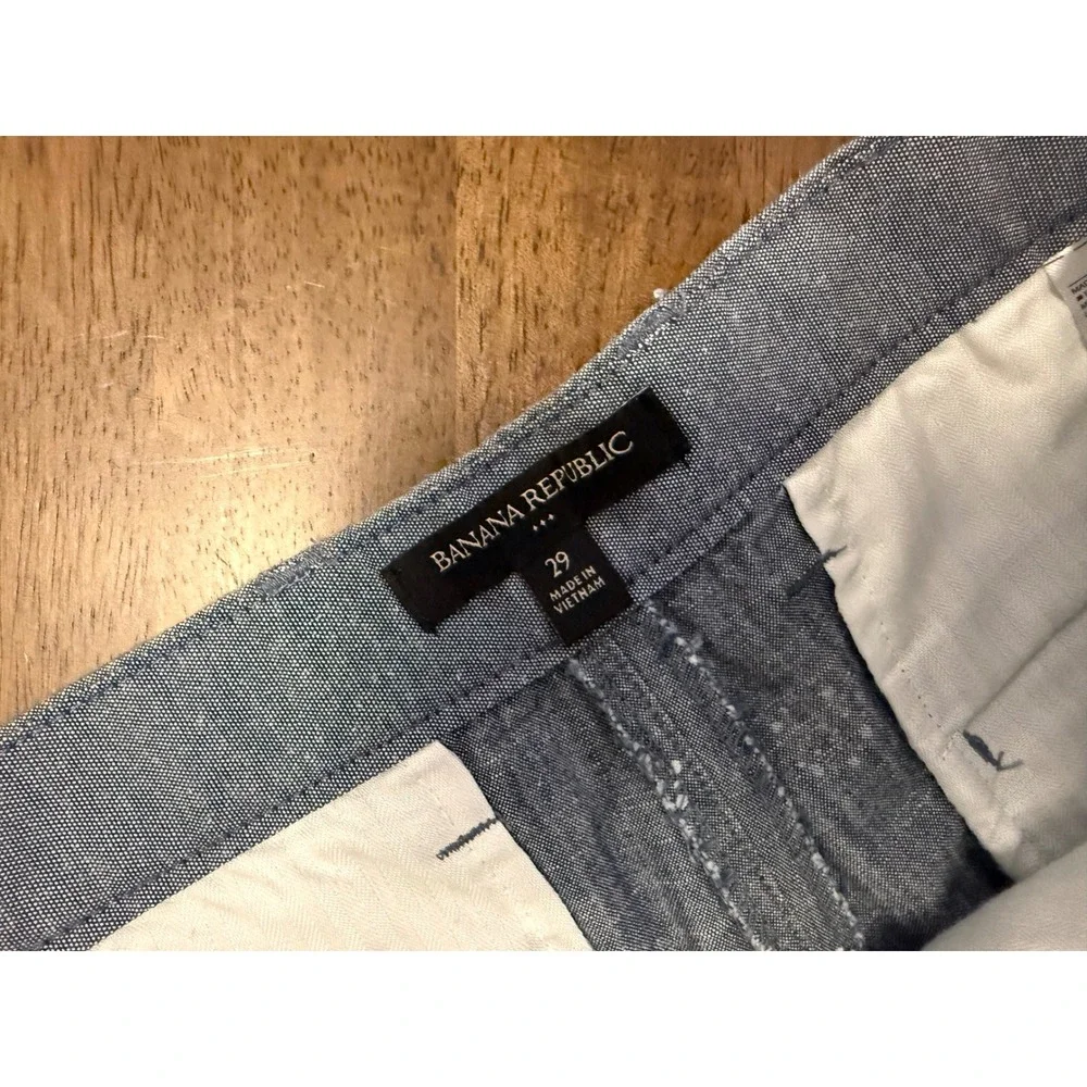Banana Republic‎ Aiden Slim Fit Blue Chambray Medallion Shorts Mens 29